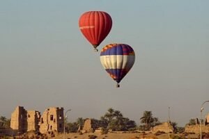 Antalya Pemandangan wisata balon udara di Turki