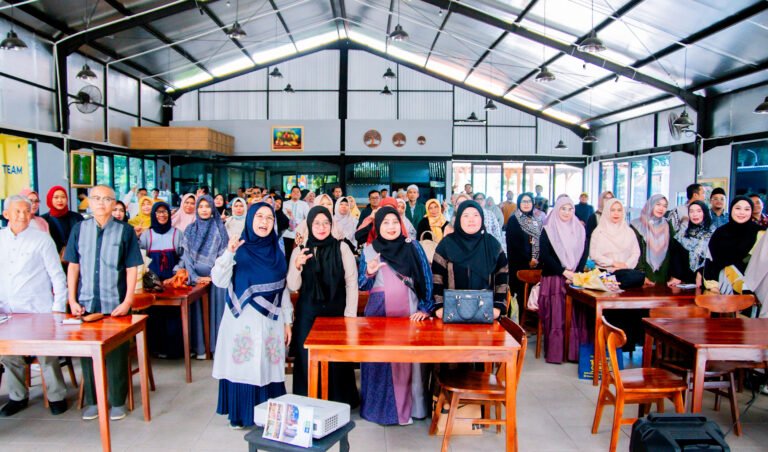 Rapat Kerja dan Peringatan 15 tahun PT. Cahaya Raudhah