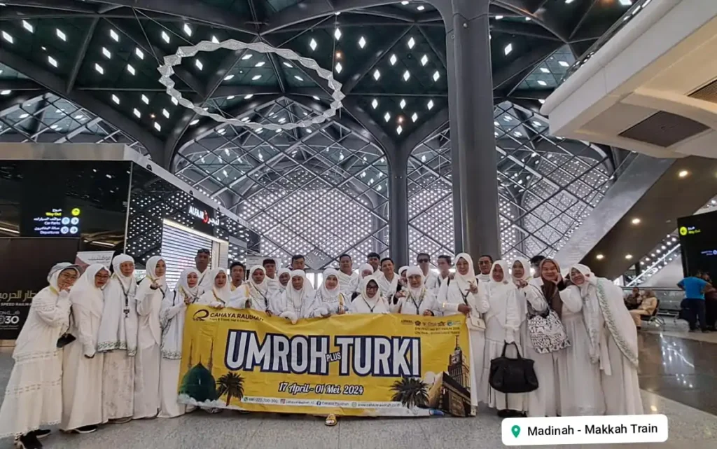 jamaah umroh plus turki 17 april 2024 Cahaya Raudhah