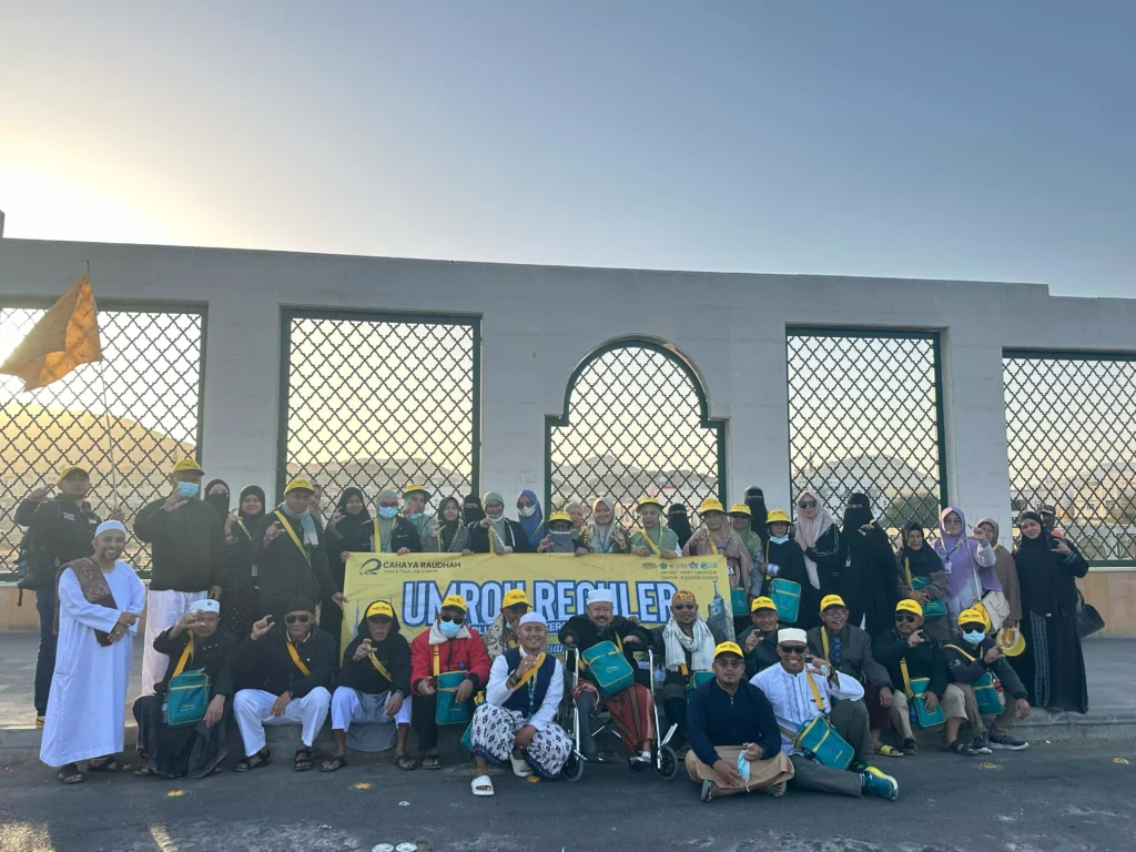 travel umroh cahaya raudhah subang