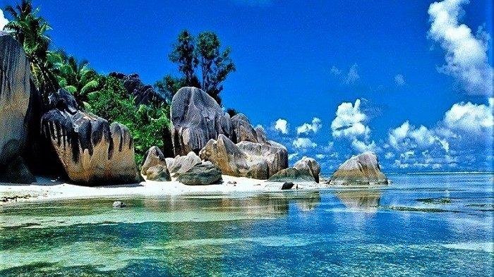 wisata halal dalam negri