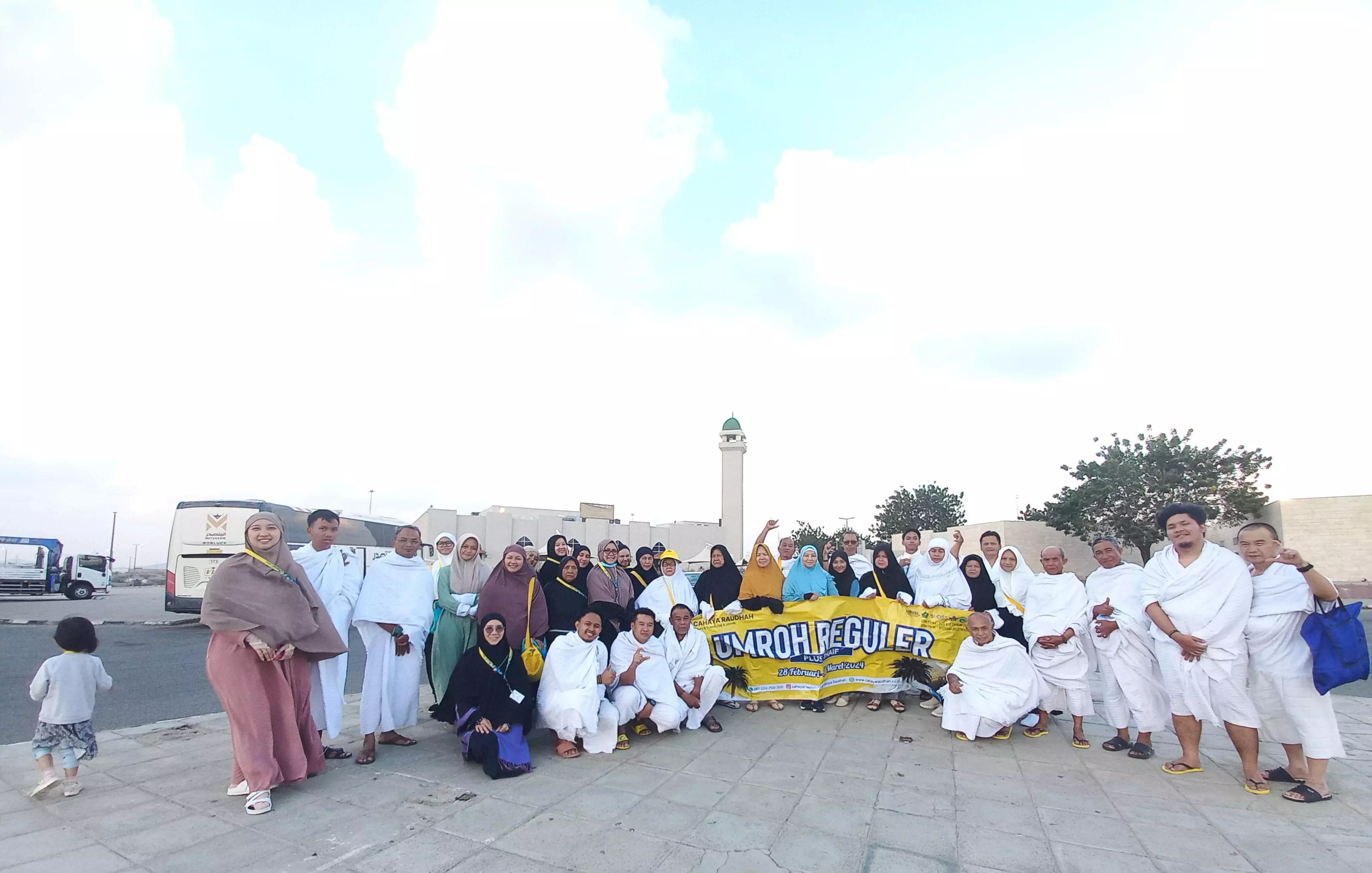 Jamaah Umroh Cahaya Raudhah Tour And Travel