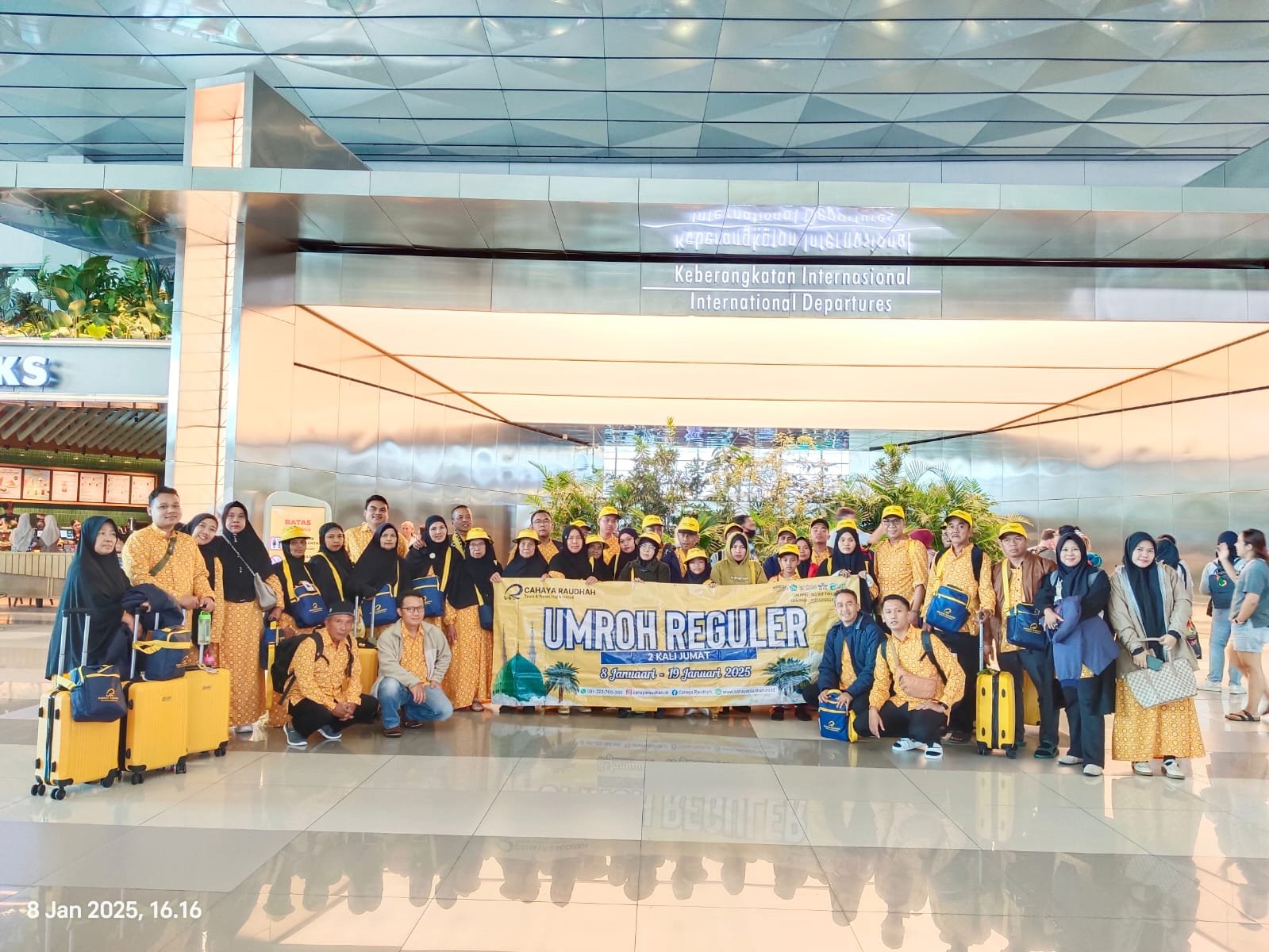 Segala Hal tentang Akreditasi Travel Umroh: Jangan Sampai Tertipu Travel Abal-Abal!