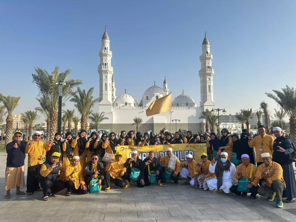 Apa Saja Keistimewaan Umroh di Akhir Tahun