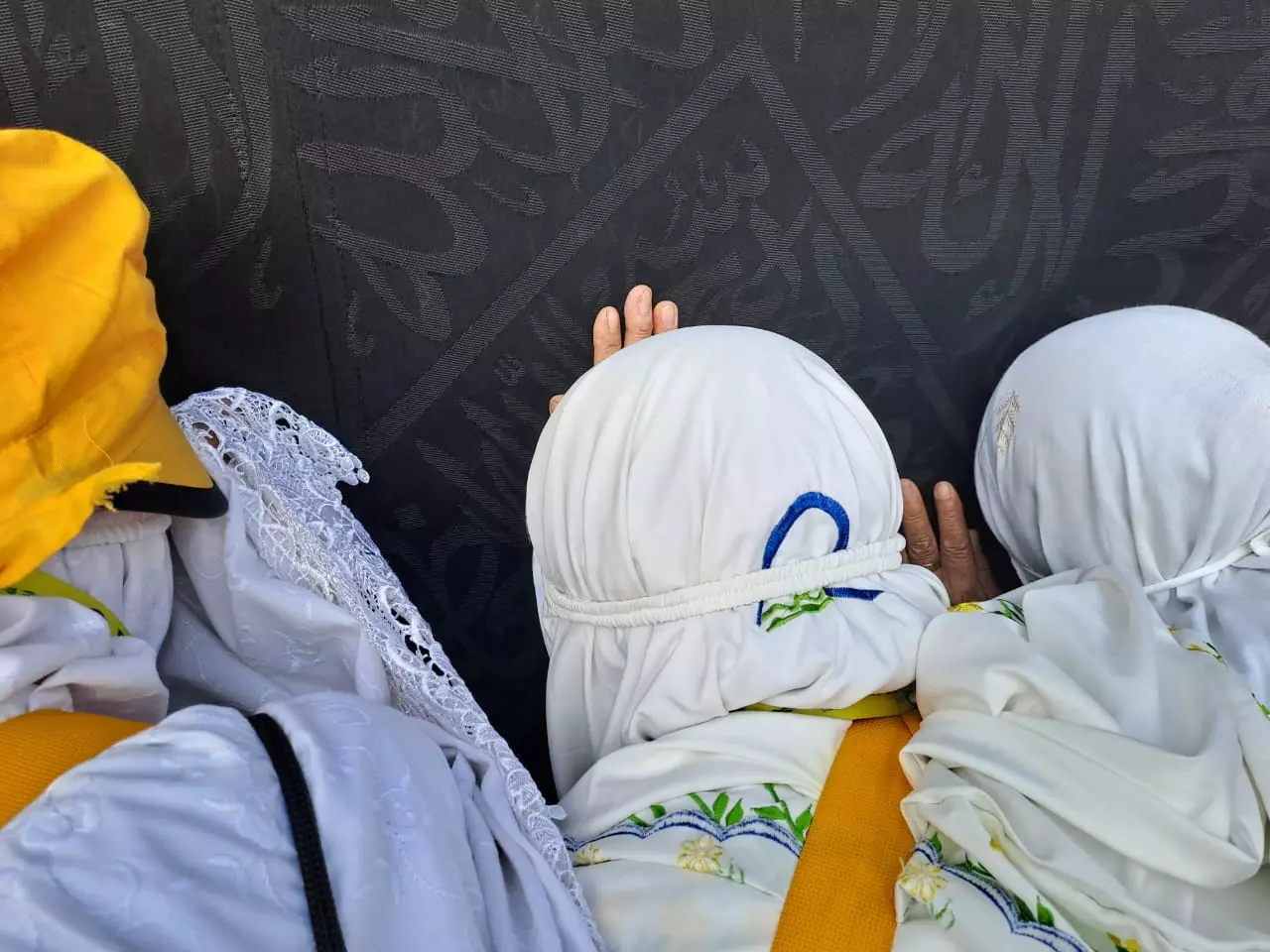 Ketahui Siapa yang Boleh Melakukan Badal Haji dan Umroh