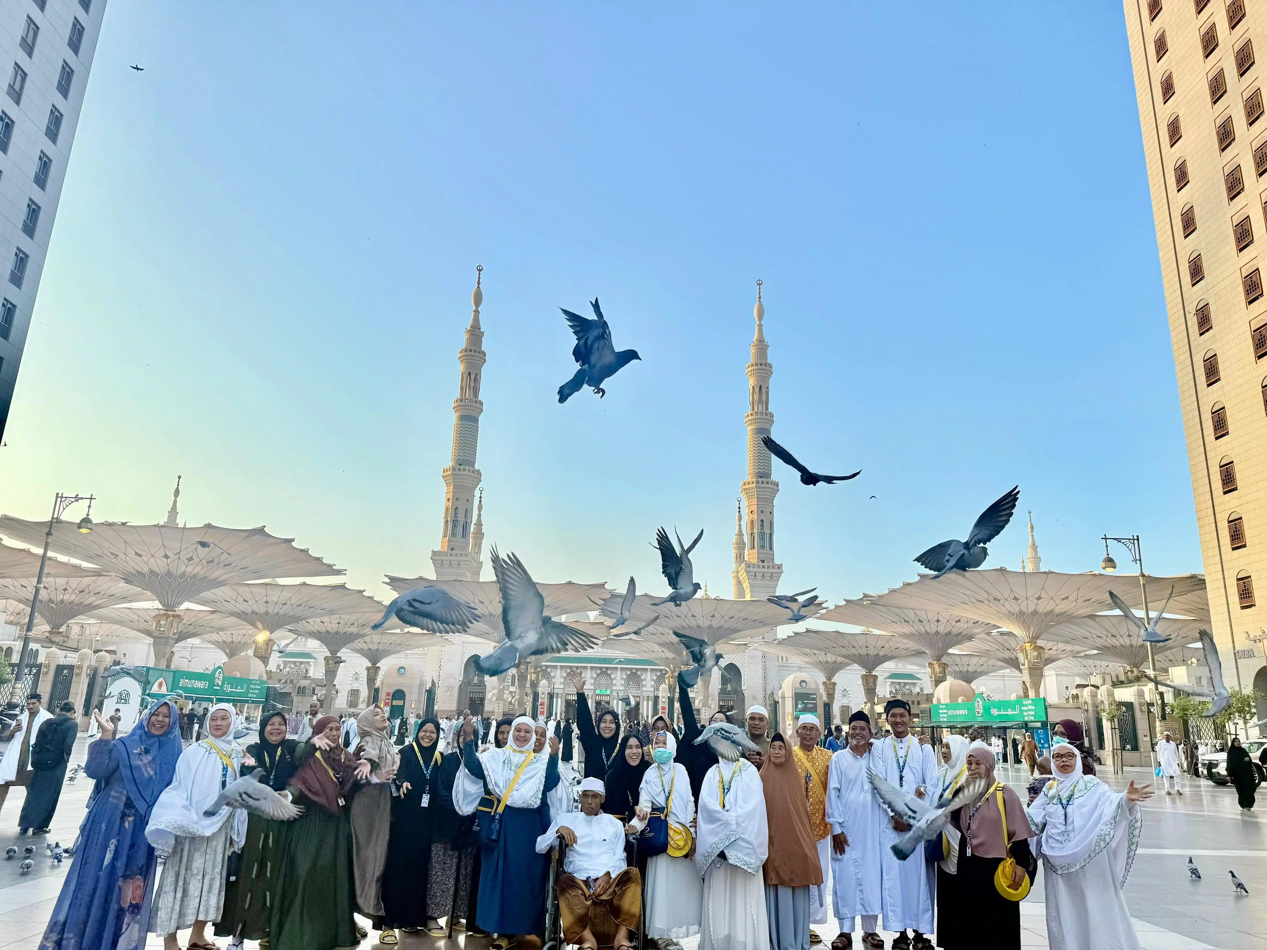 Apa Saja Perbedaan Umroh Private dan Umroh Mandiri?
