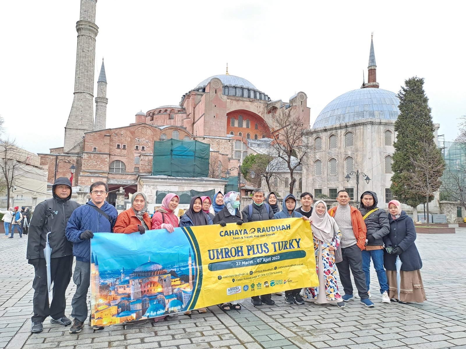 Detail Fasilitas dan Harga Peket Umroh 2024 di Cahaya Raudhah Jawa Barat